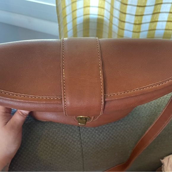 Coach Vintage Nottingham 9948 Brown Leather Turnlock Shoulder Bag - Picture 4 of 10